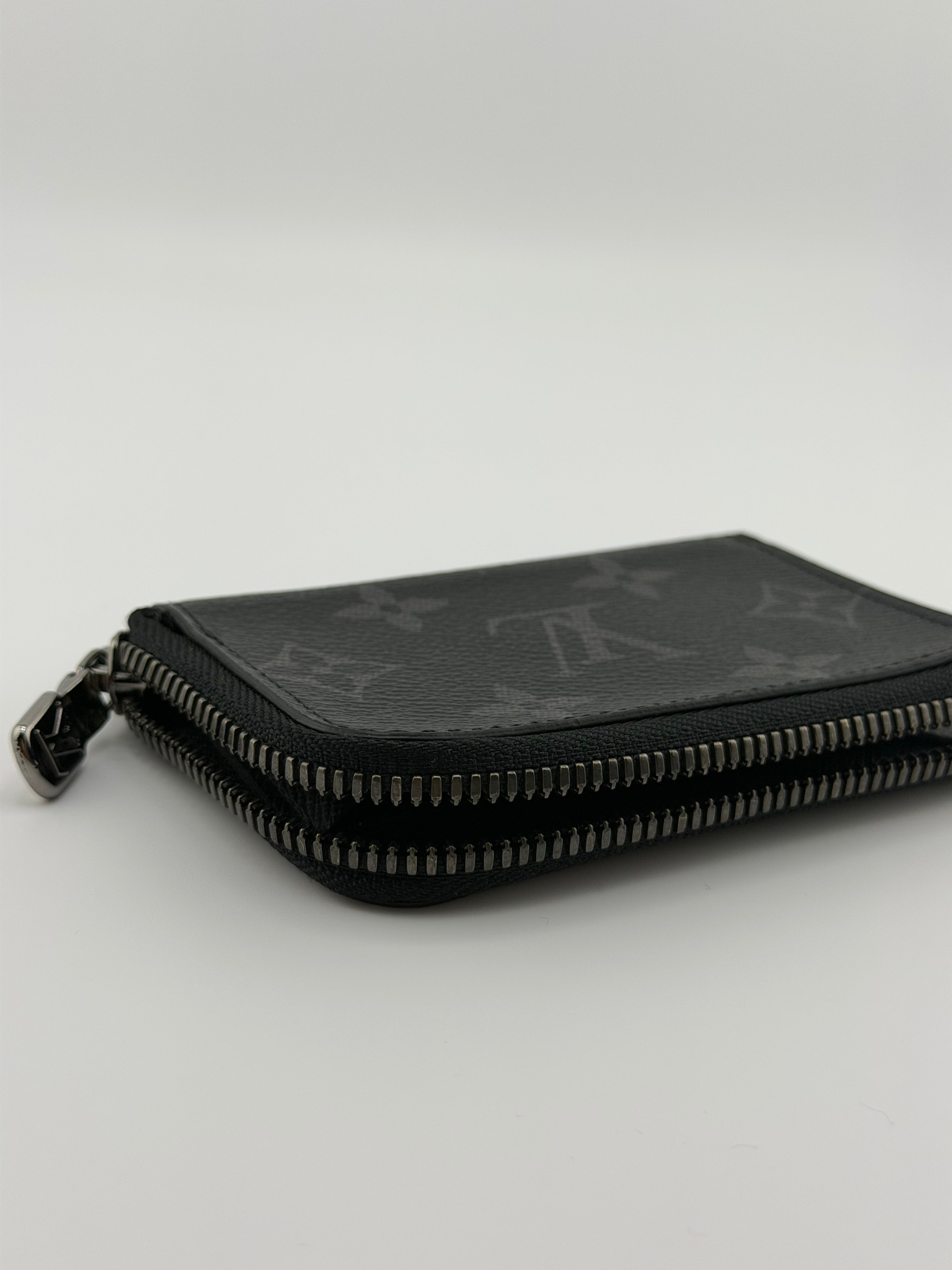 Louis Vuitton Zippy Card Holder – Monogram Eclipse Canvas