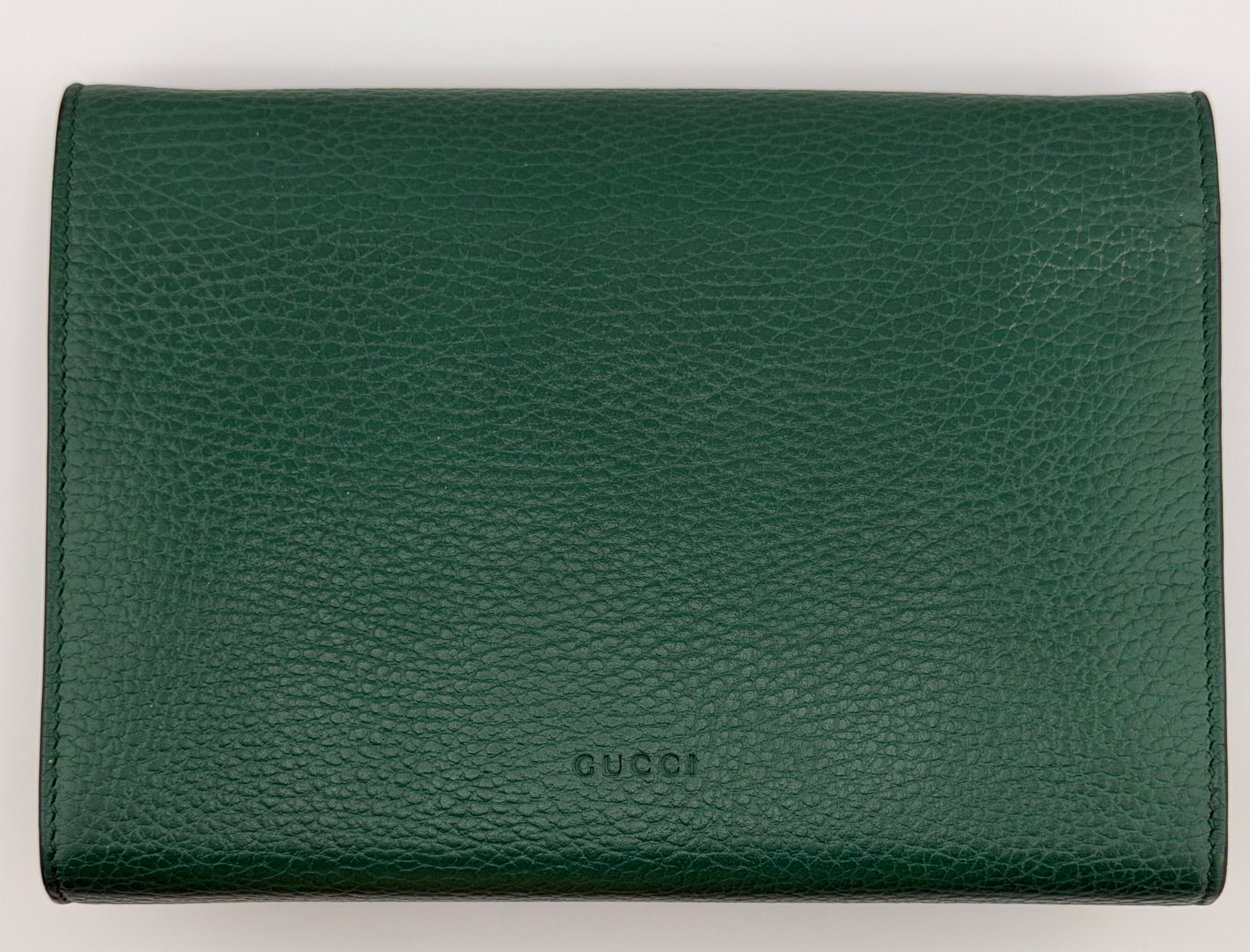 Gucci Dionysus Wallet on Chain – Green Leather with Jeweled Tiger Head