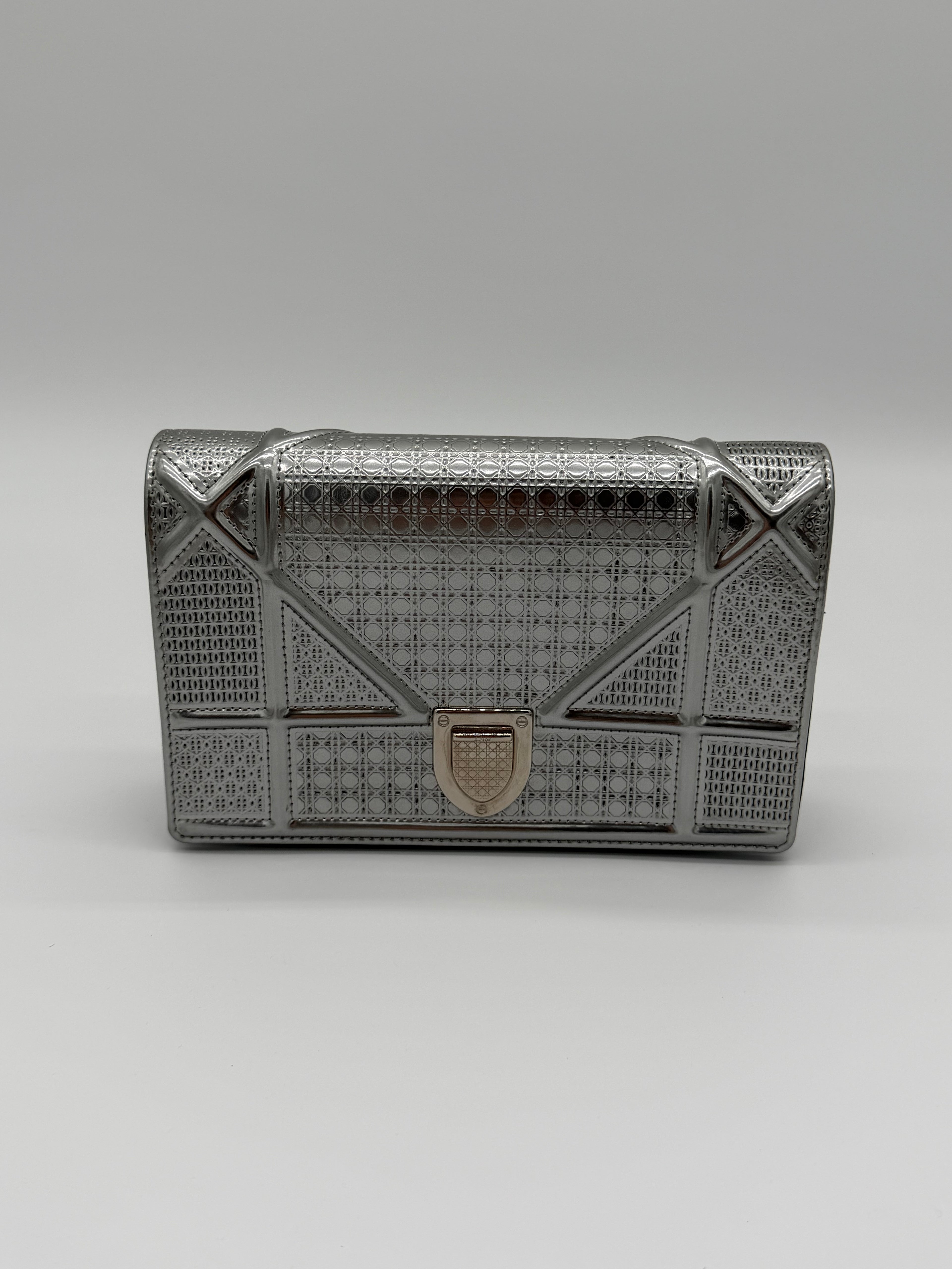 Christian Dior Diorama Silver Micro Cannage Patent Leather Wallet on Chain - Full Set