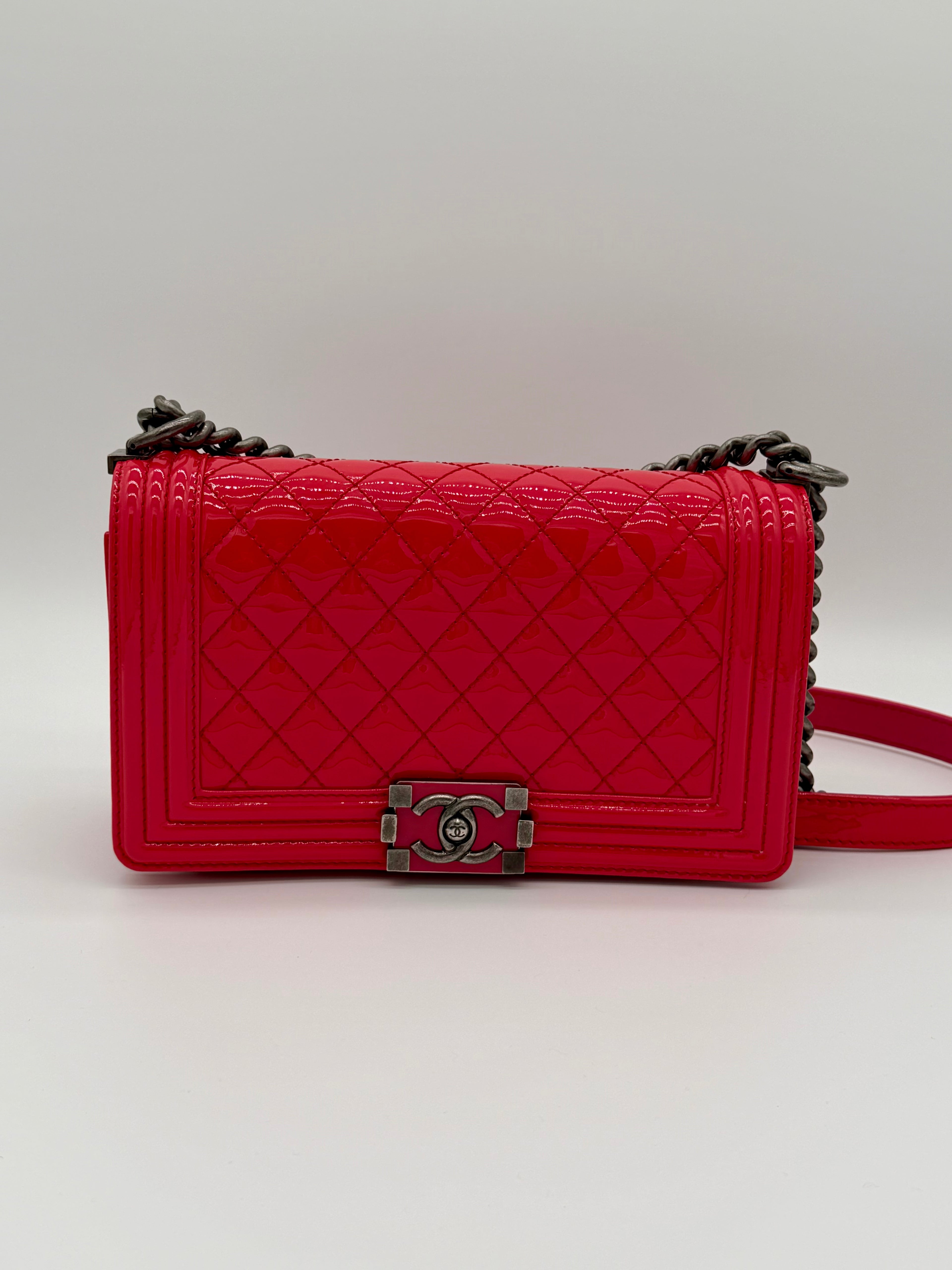 Chanel Boy Bag Medium – Hot Pink Patent Leather with Ruthenium Hardware (Series 17)