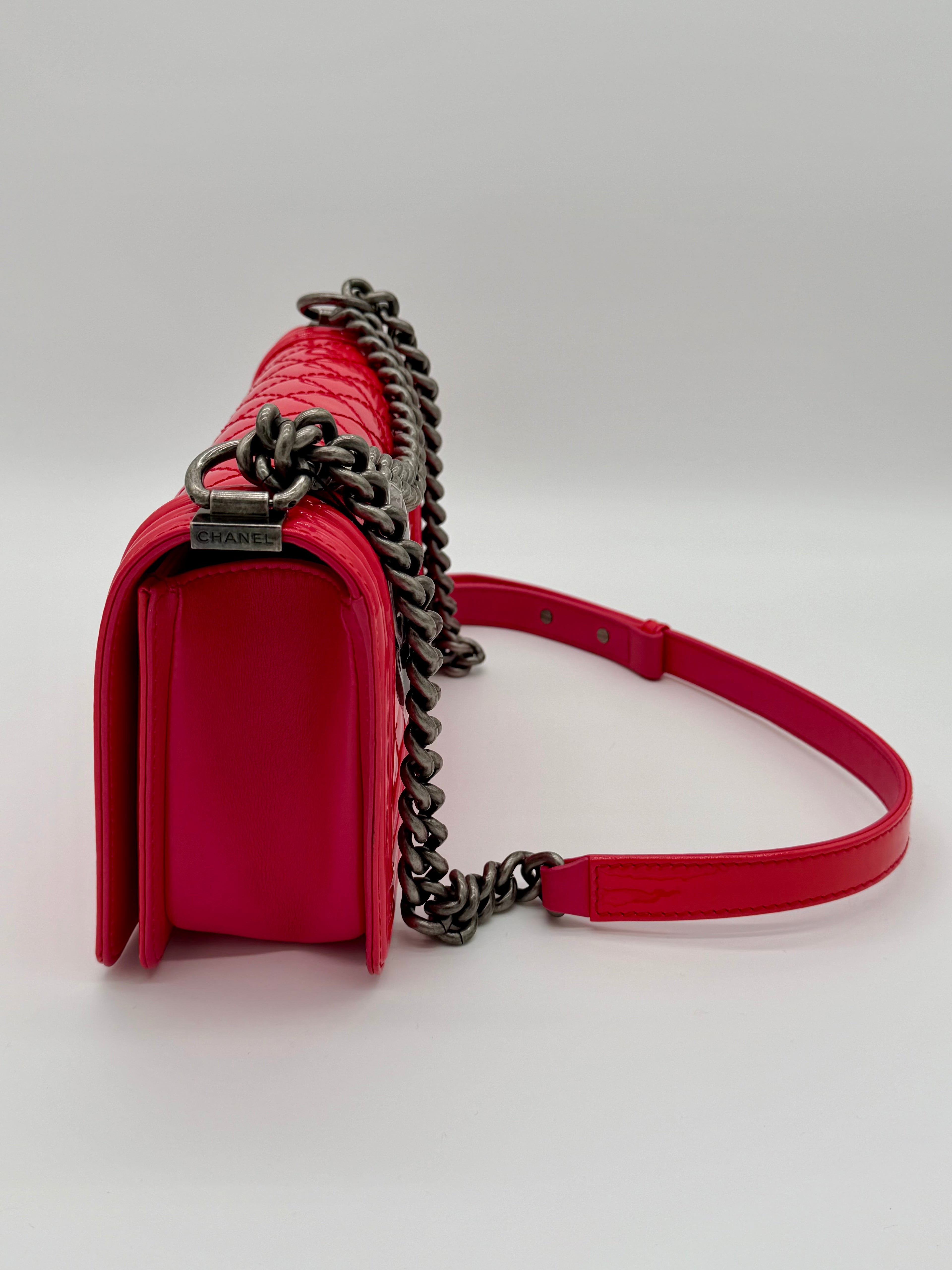 Chanel Boy Bag Medium – Hot Pink Patent Leather with Ruthenium Hardware (Series 17)