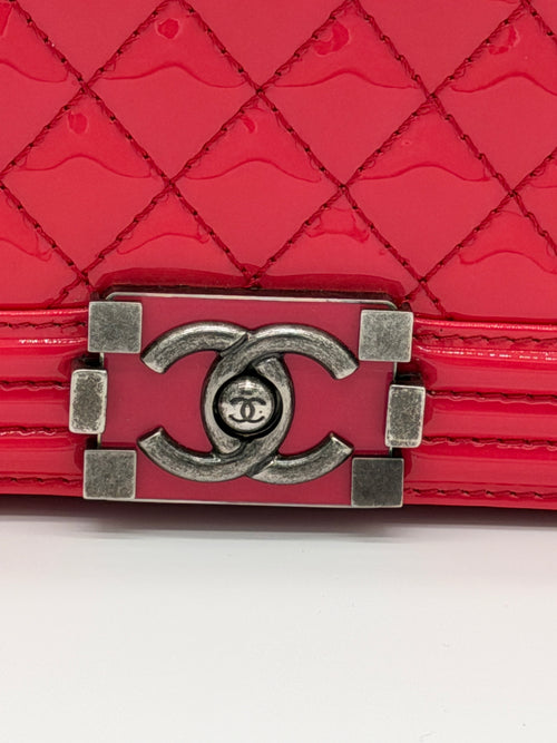 Chanel Boy Bag Medium – Hot Pink Patent Leather with Ruthenium Hardware (Series 17)
